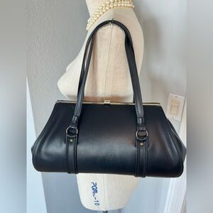 1960s Extra Large Black Snap Closure Shoulder Bag